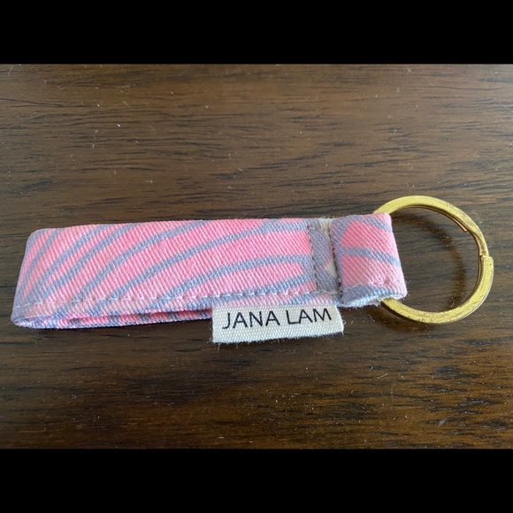 Jana Lam Pink Key Chain Loop Strap - Picture 1 of 2